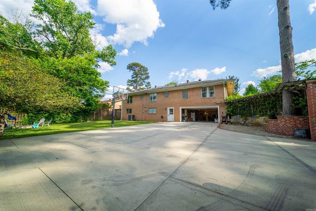 1612 W Cedar St, El Dorado, AR 71730