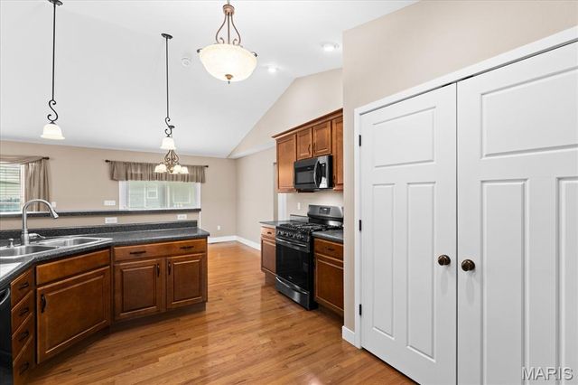 708 Longfellow Drive, O'fallon, IL 62269