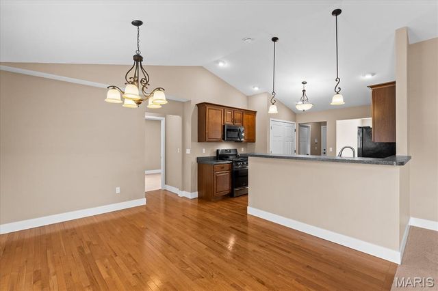 708 Longfellow Drive, O'fallon, IL 62269