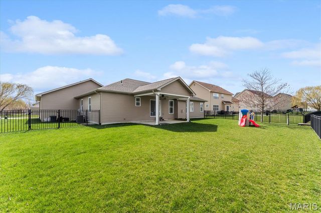 708 Longfellow Drive, O'fallon, IL 62269