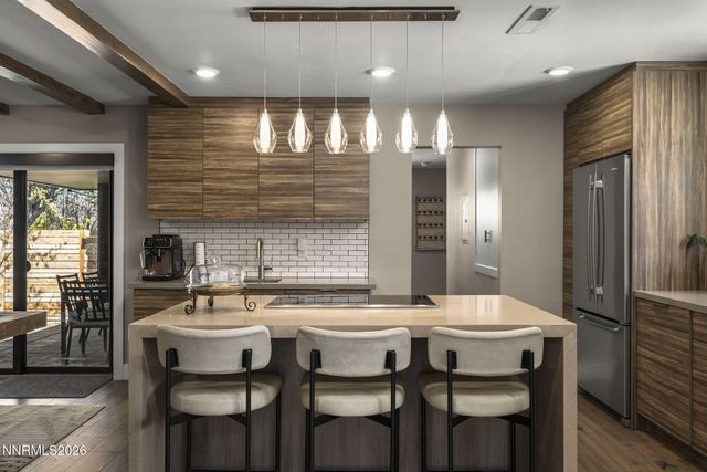 1085 Sharon Way, Reno, NV 89509