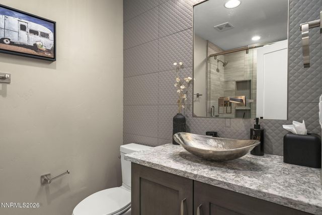 1085 Sharon Way, Reno, NV 89509