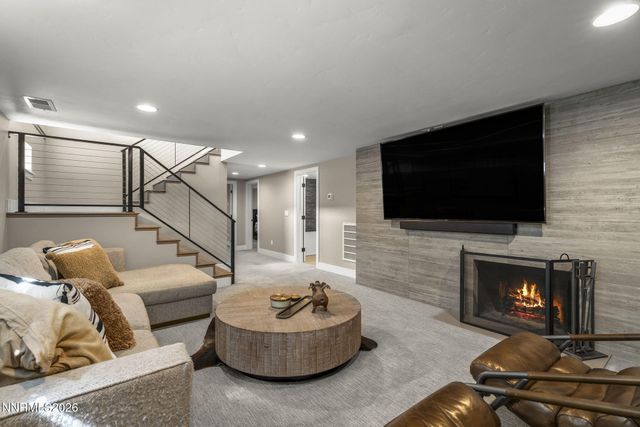 1085 Sharon Way, Reno, NV 89509