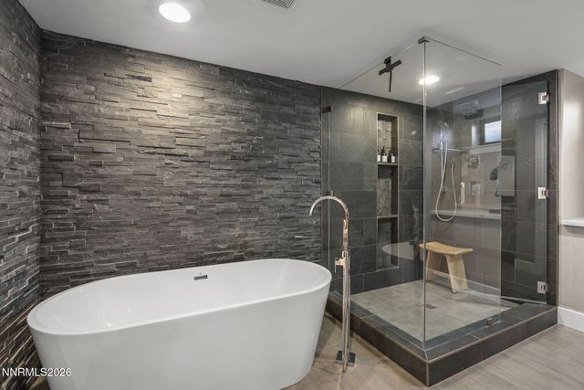 1085 Sharon Way, Reno, NV 89509