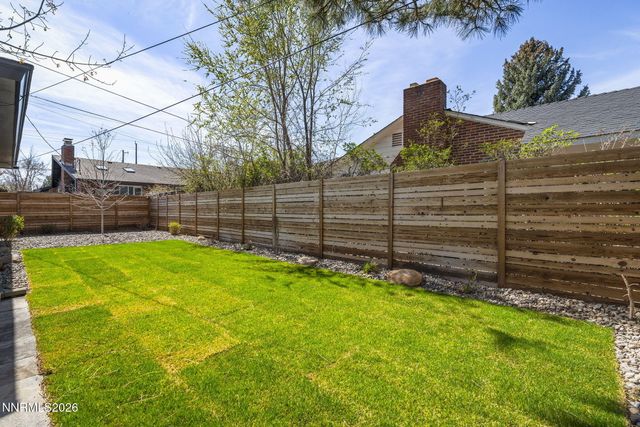 1085 Sharon Way, Reno, NV 89509