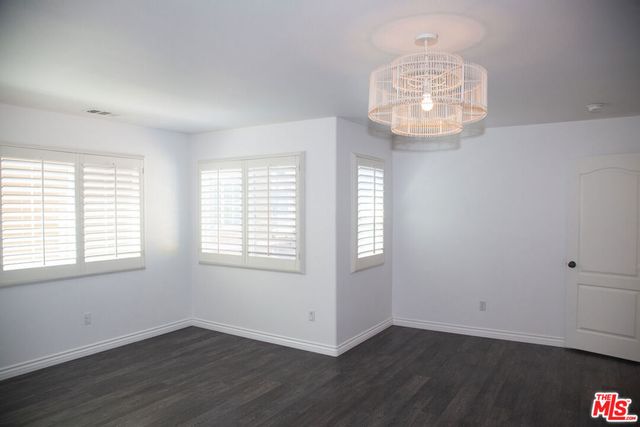 9135 S Cullen Way, Inglewood, CA 90305