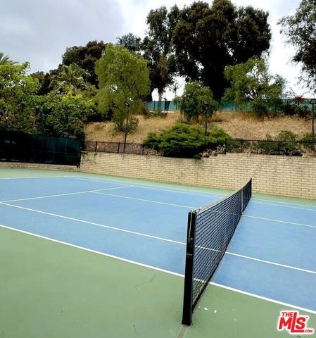 9135 S Cullen Way, Inglewood, CA 90305
