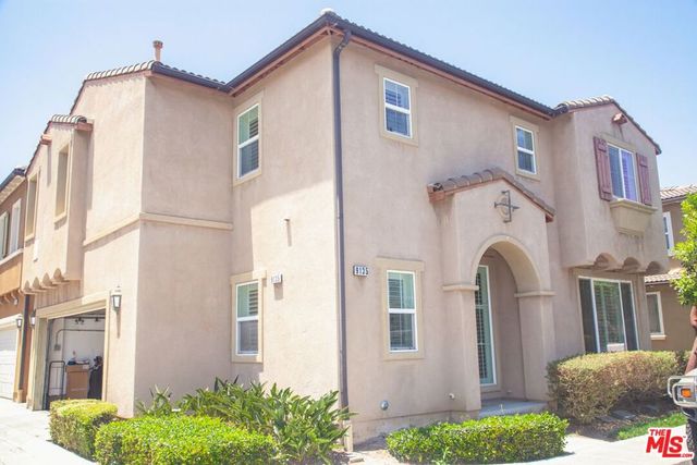 9135 S Cullen Way, Inglewood, CA 90305