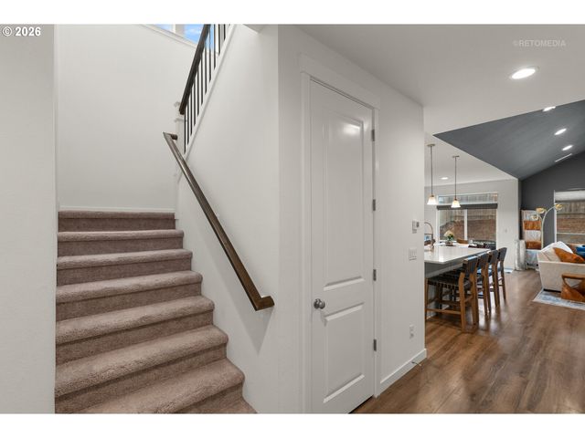 24133 Sw MAPLE Ter, Sherwood, OR 97140