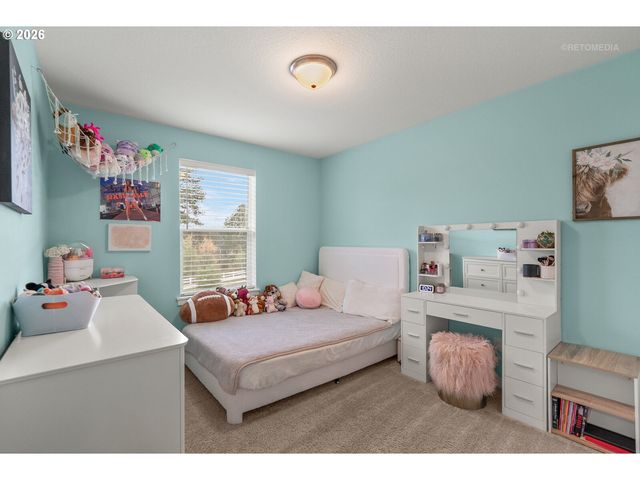 24133 Sw MAPLE Ter, Sherwood, OR 97140