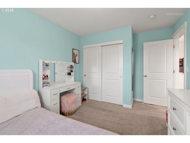 24133 Sw MAPLE Ter, Sherwood, OR 97140