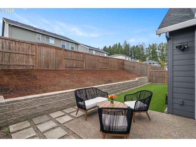 24133 Sw MAPLE Ter, Sherwood, OR 97140