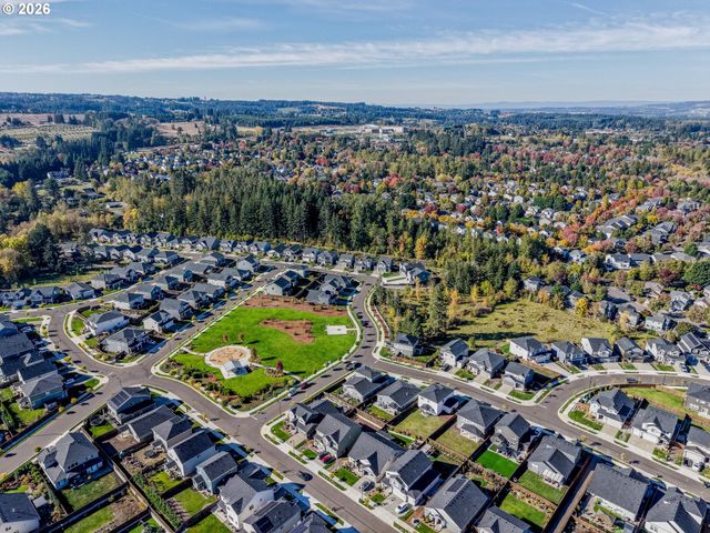 24133 Sw MAPLE Ter, Sherwood, OR 97140