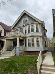 2106 42nd STREET #2108, Milwaukee, WI 53208