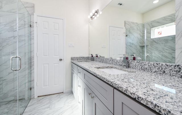 2815 Pine Estate Lane, Houston, TX 77014