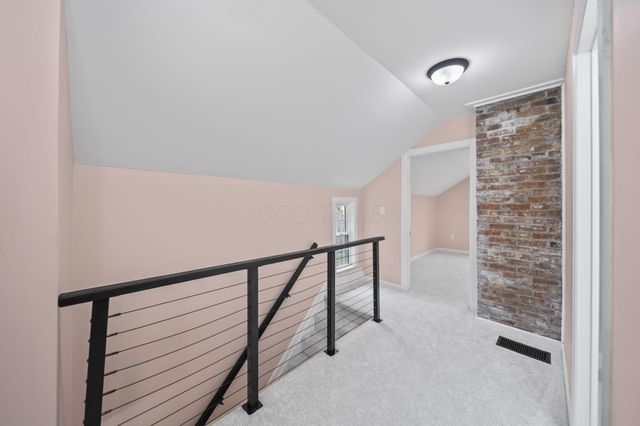 555 South Lane, Columbus, OH 43206