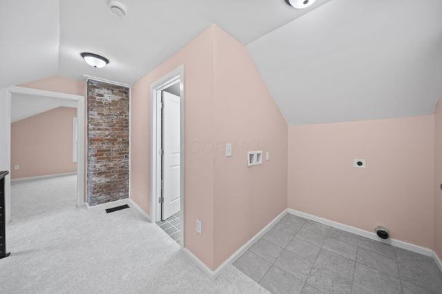 555 South Lane, Columbus, OH 43206