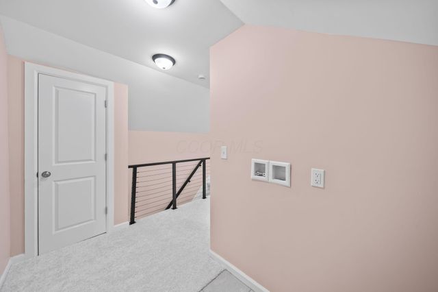555 South Lane, Columbus, OH 43206