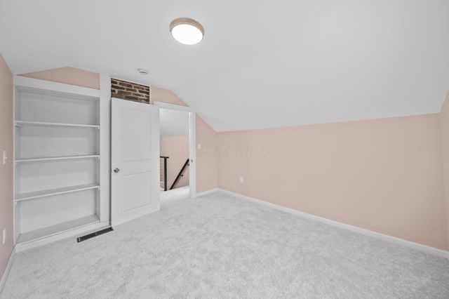 555 South Lane, Columbus, OH 43206