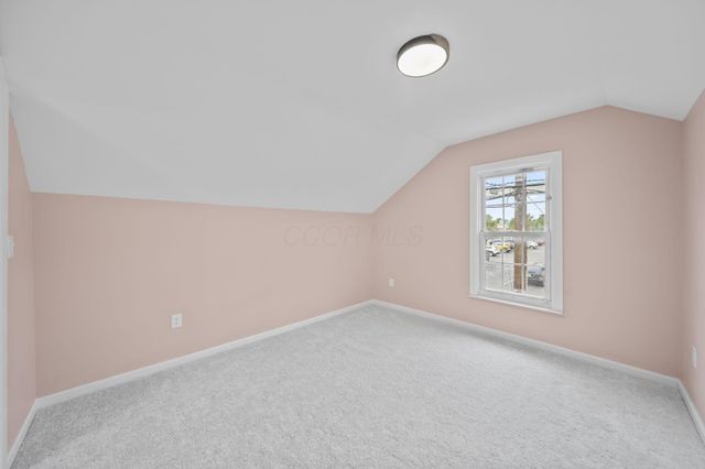 555 South Lane, Columbus, OH 43206