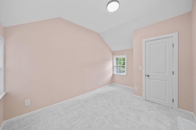 555 South Lane, Columbus, OH 43206
