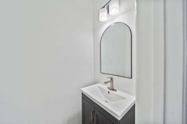 555 South Lane, Columbus, OH 43206