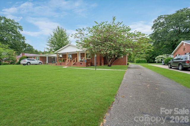 109 Catawba Street, Clover, SC 29710