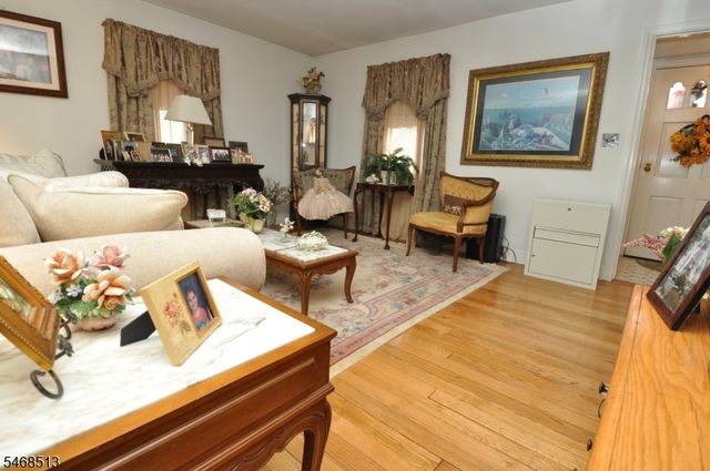 241 Henley Ave, New Milford Boro, NJ 07646