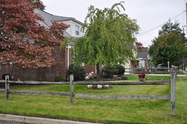 241 Henley Ave, New Milford Boro, NJ 07646