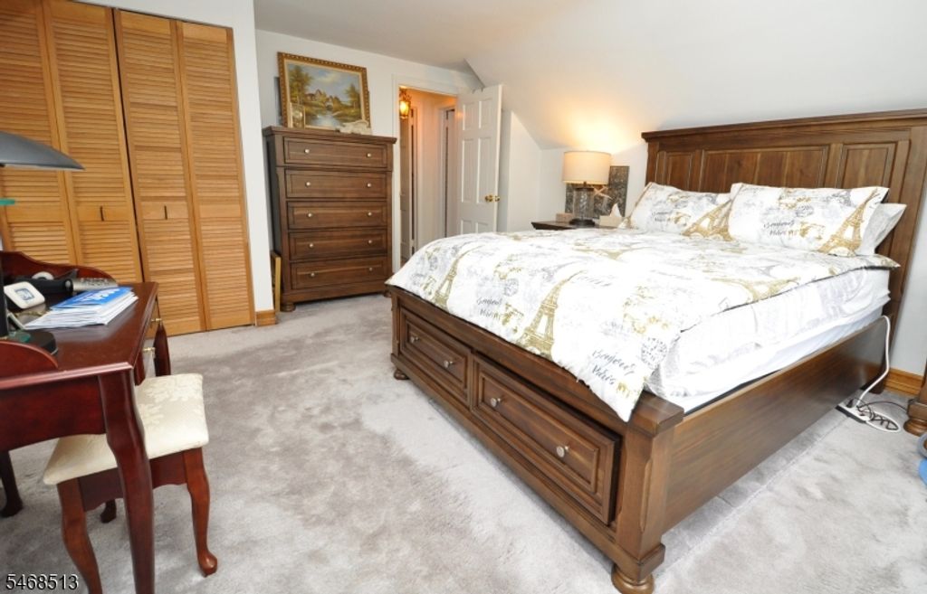 241 Henley Ave, New Milford Boro, NJ 07646 — photo 5