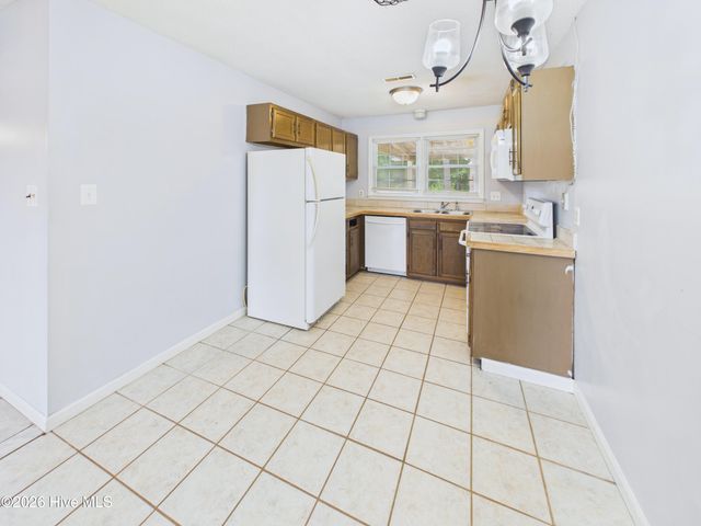 3519 Lakewood Place, Wilmington, NC 28409