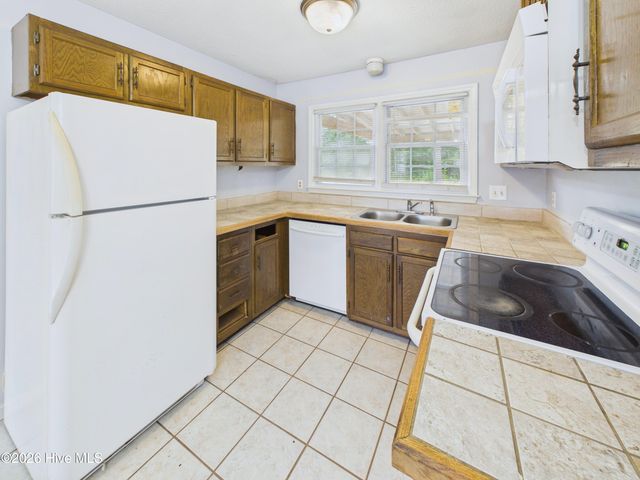 3519 Lakewood Place, Wilmington, NC 28409