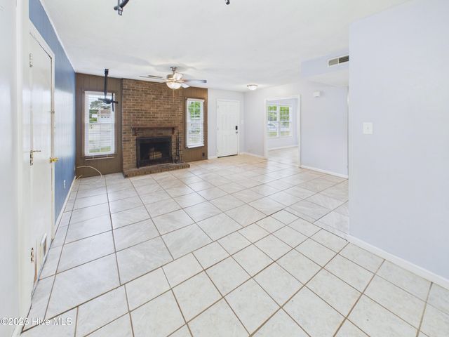 3519 Lakewood Place, Wilmington, NC 28409