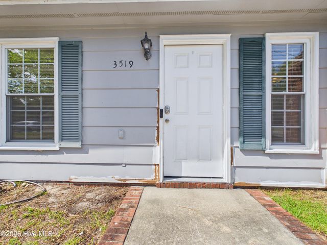 3519 Lakewood Place, Wilmington, NC 28409