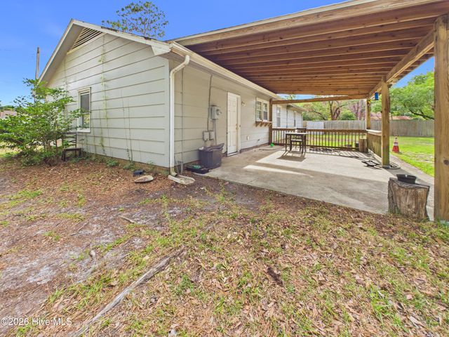 3519 Lakewood Place, Wilmington, NC 28409