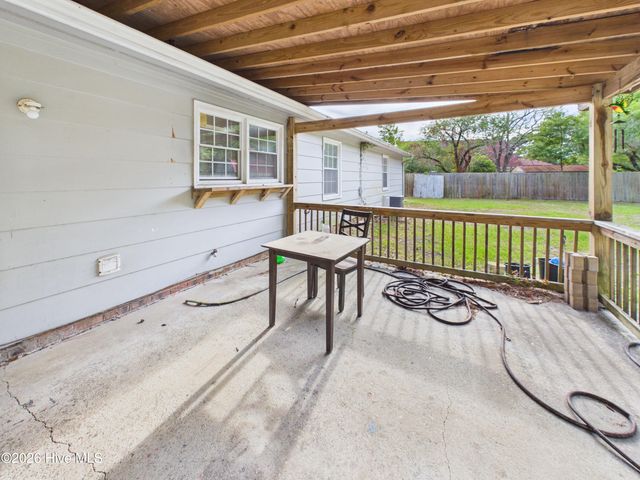 3519 Lakewood Place, Wilmington, NC 28409