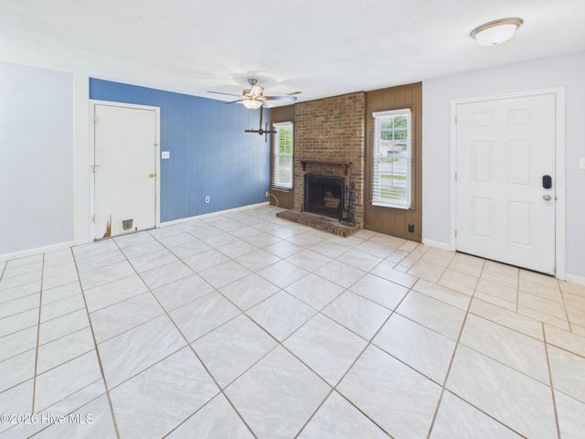 3519 Lakewood Place, Wilmington, NC 28409