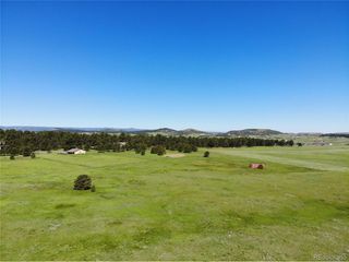 15599 Arfsten Rd, Larkspur, CO 80118