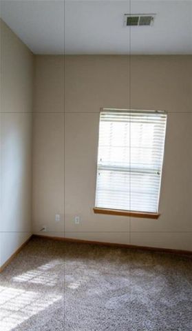 8333 Waverly Avenue, Kansas City, KS 66109