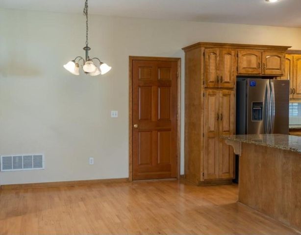 8333 Waverly Avenue, Kansas City, KS 66109