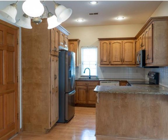 8333 Waverly Avenue, Kansas City, KS 66109
