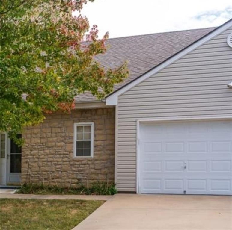 8333 Waverly Avenue, Kansas City, KS 66109