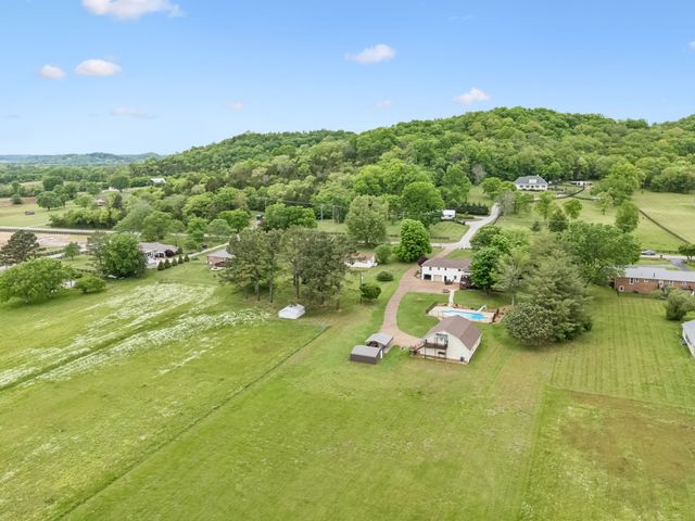 1519 Coleman Rd, Franklin, TN 37064