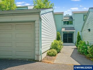3542 Halifax Sq #9 SE, Salem, OR 97302