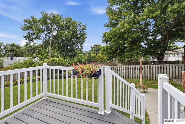 1412 S 63 Street, Omaha, NE 68106