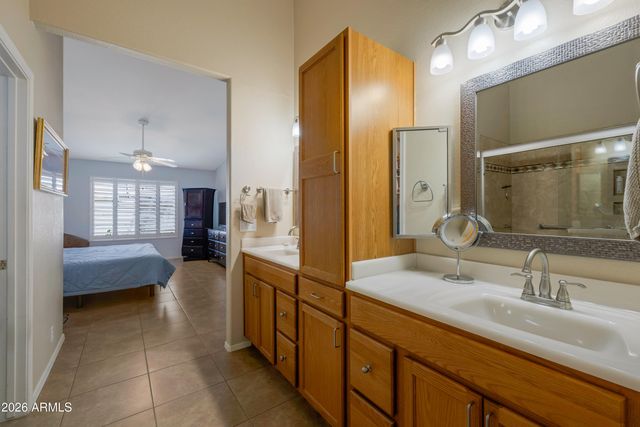 8332 W Taro Lane Lane, Peoria, AZ 85382