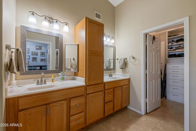 8332 W Taro Lane Lane, Peoria, AZ 85382
