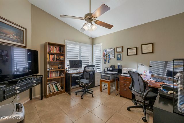 8332 W Taro Lane Lane, Peoria, AZ 85382