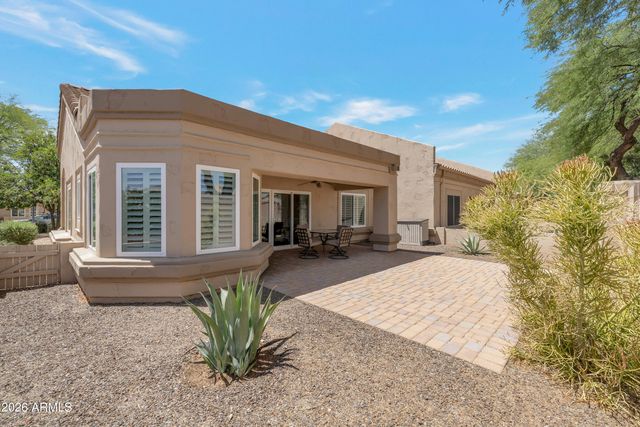 8332 W Taro Lane Lane, Peoria, AZ 85382