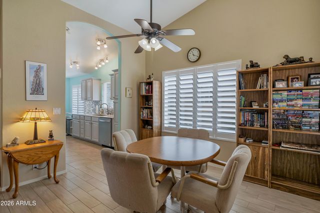 8332 W Taro Lane Lane, Peoria, AZ 85382